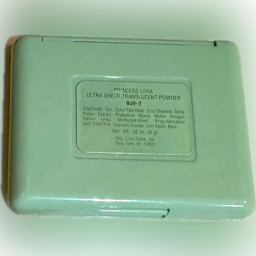 VTG RARE PRINCESS LIVIA SET4 LIP ALMOND SCRUB BEE POLLEN CREAM BUFF SHEER POWDER